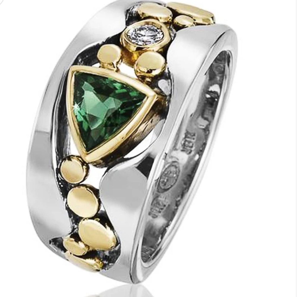 Emerald Green / Gemstone / Statement / Ring / Sil… - image 3